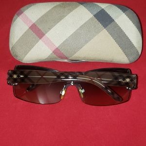 burberry keyhole sunglasses